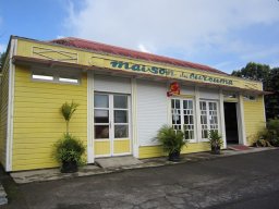 Visite de la petite cousine !